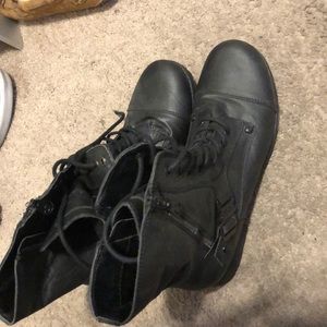 Guess combat boots
